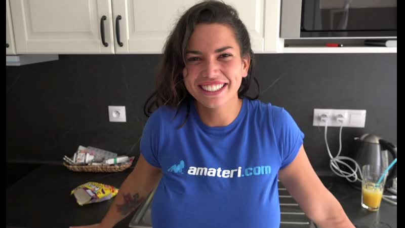 Amateripremium Chloe Lamour, heiße Brünette, zum Sex auf einer Dating-Website mitgenommen [Porno, +18, Zuhause, Hure, selbstgemacht, Sex, Blowjob]