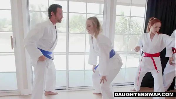 Rough sex with vaishnavy, malayali couple sex, vaishnavy and sharun raj rough sex in home, mallu couple sex in home, mallu sex