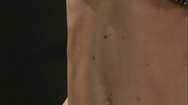 Ragazze lesbiche in bikini con culi perfetti